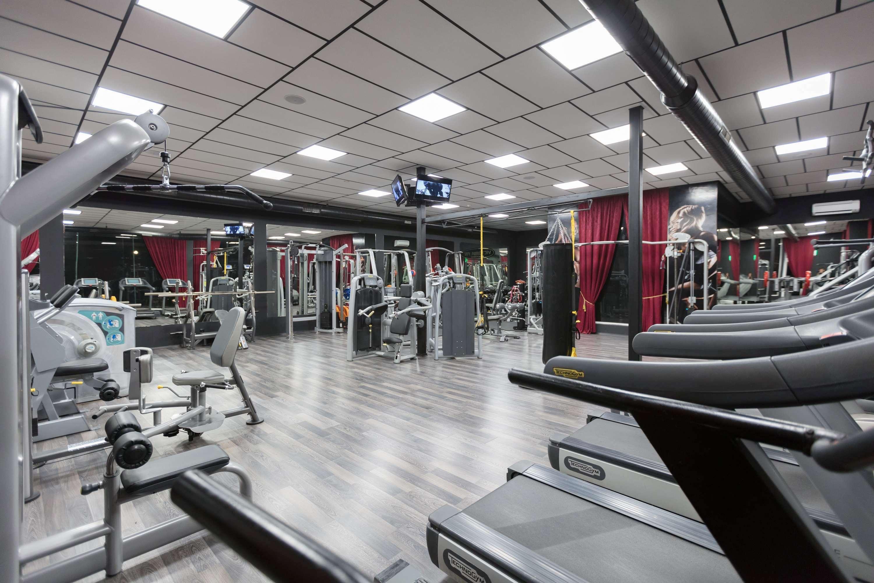 מלון Ramada By Wyndham Center סופיה