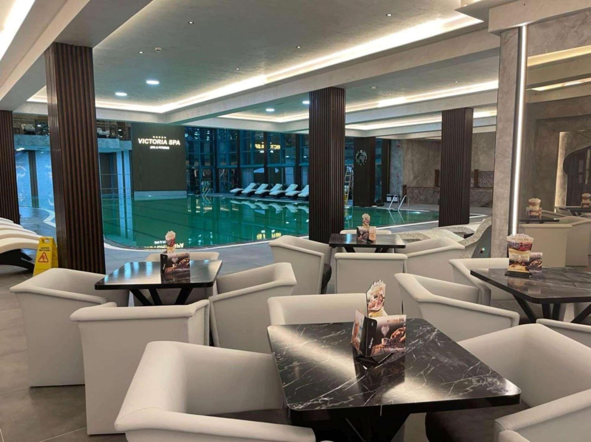 מלון Ramada By Wyndham Center סופיה