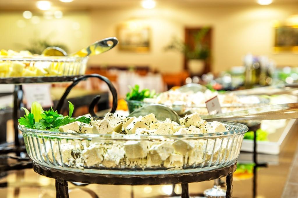 Ramada By Wyndham Center 4* סופיה