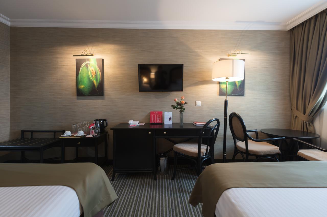 Ramada By Wyndham Center סופיה