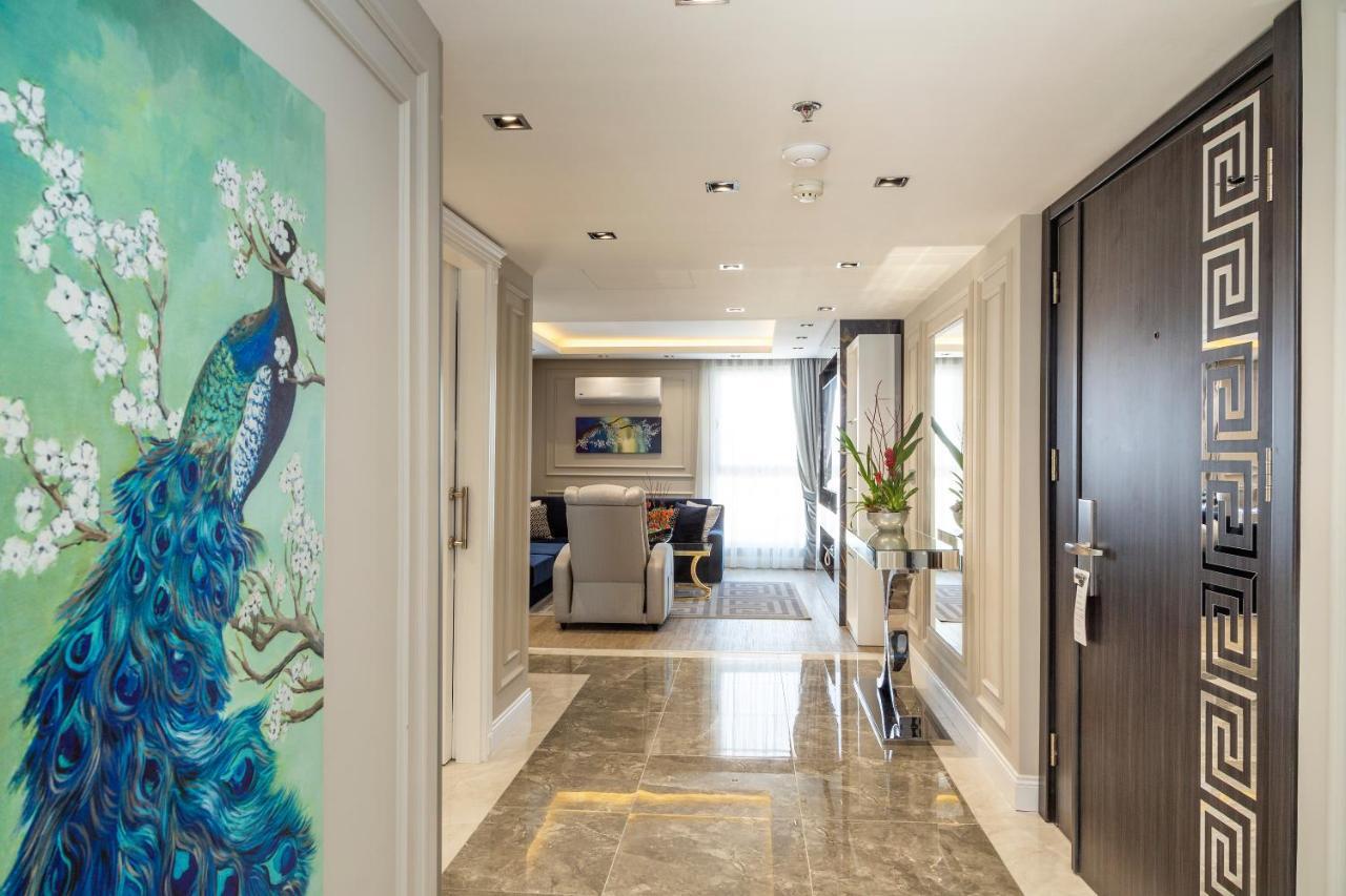 Ramada By Wyndham Center מלון 4*